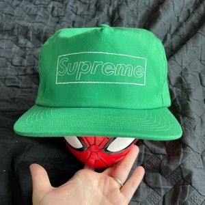 Green supreme snapback
